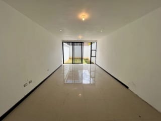 Casa de 3 Habitaciones en Venta Zona 16 Hacienda Real — Casa en Venta en Hacienda Real, Zona 16, Guatemala, Ciudad — miniatura 3 de 6