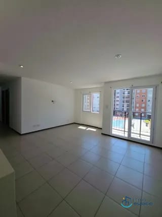 Apartamento en Venta – Zona 2 — Apartamento en Venta en Parque San Ángel, Zona 2, Guatemala, Ciudad — miniatura 12 de 17