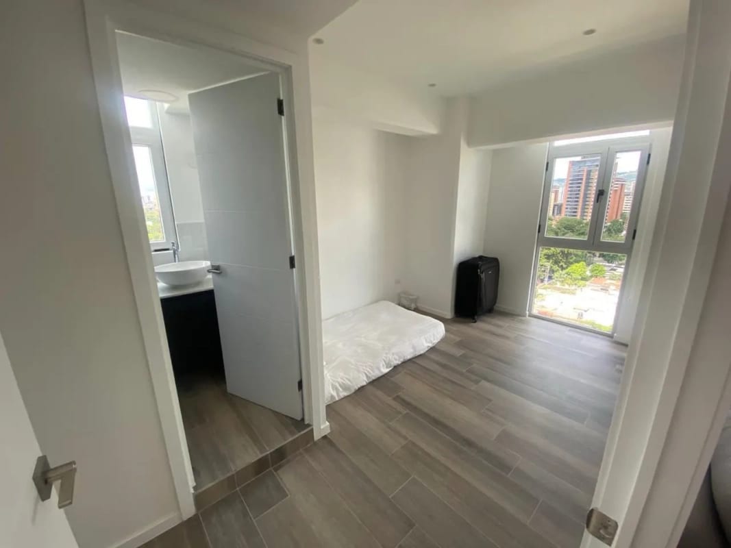 Apartamento en Renta en zona 13 — Apartamento en Alquiler en Narama, Zona 13, Guatemala, Ciudad — foto 6 de 7