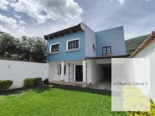 Casa en venta Bella Vista Jocotenango I Antigua Guatemala — Casa en Venta en Antigua, Sacatepéquez — miniatura 1 de 8