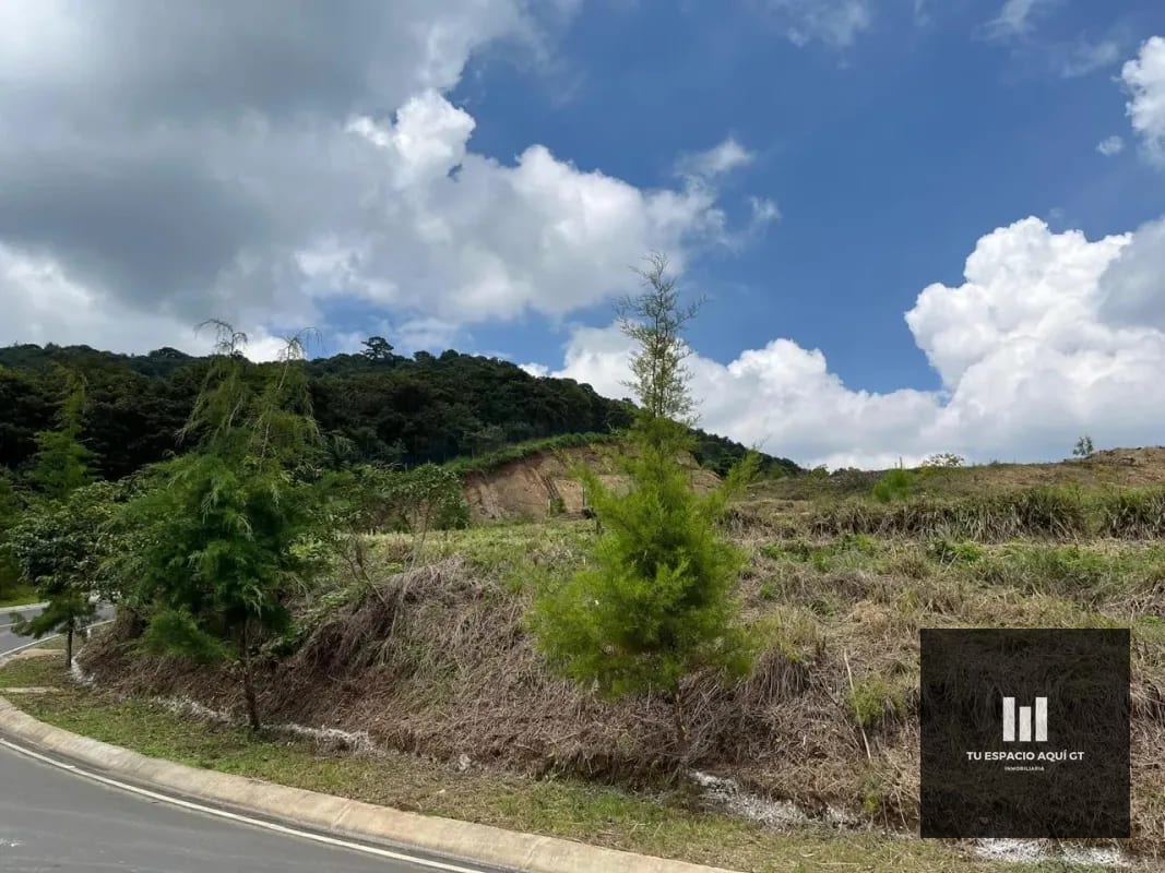 Invierte en Exclusividad - Hermoso Terreno en el Pulte Golf — Terreno en Venta en Zona 16, Guatemala, Ciudad — foto 2 de 2