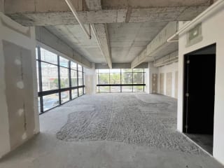 Espacio para Clinica u Oficina en Renta Renovati Zona 10 — Clínica en Alquiler en Zona 10, Guatemala, Ciudad — miniatura 1 de 9