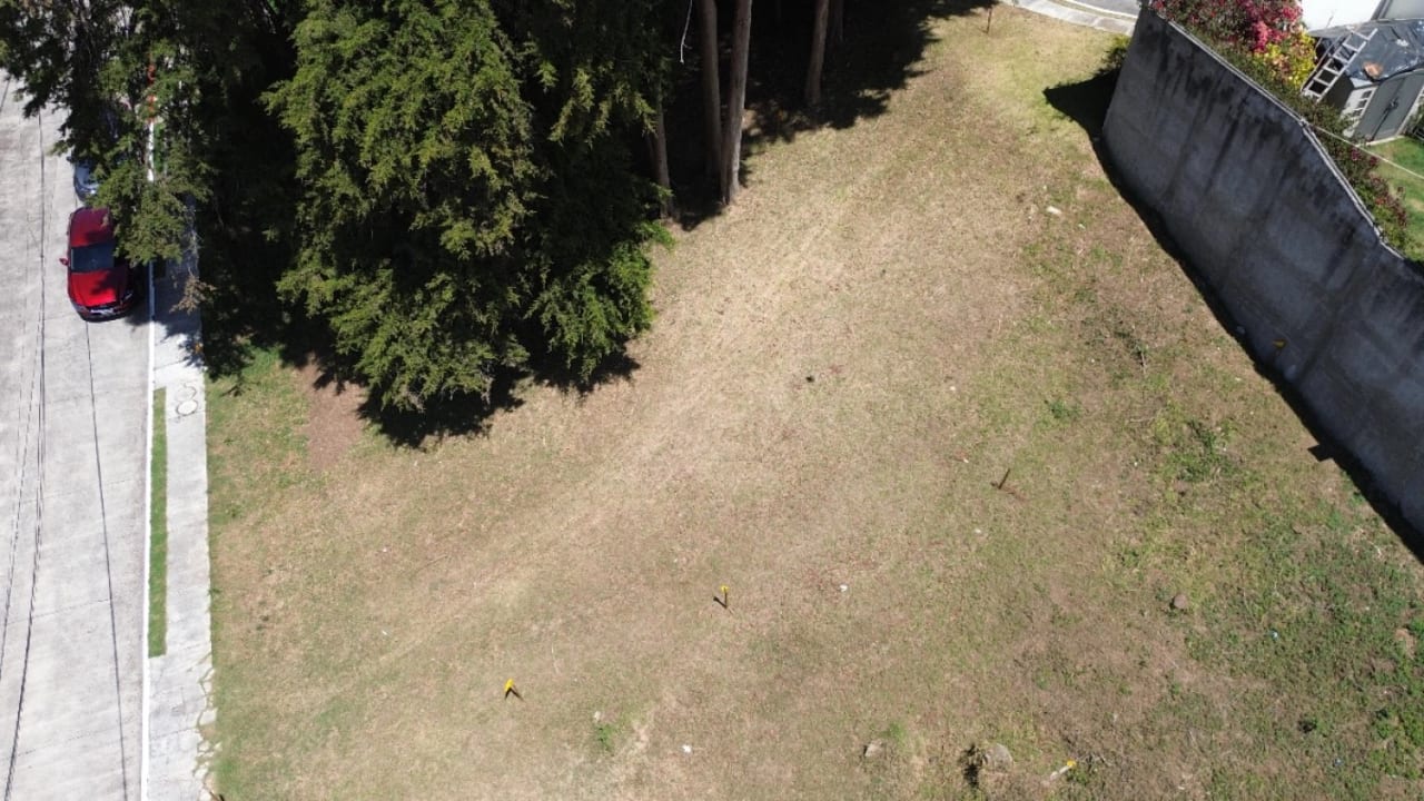 Terreno 447.87 v2 en venta en residencial Los Manantiales carretera a San José Pinula — Terreno en Venta en Los Manantiales, Carretera a El Salvador, Guatemala, Ciudad — foto 1 de 4