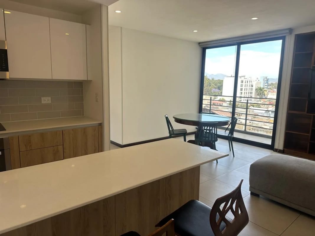 Apartamento Semi-Amueblado en Venta Zona 10 codigo.DA36120 — Apartamento en Venta en Zona 10, Guatemala, Ciudad — foto 17 de 17