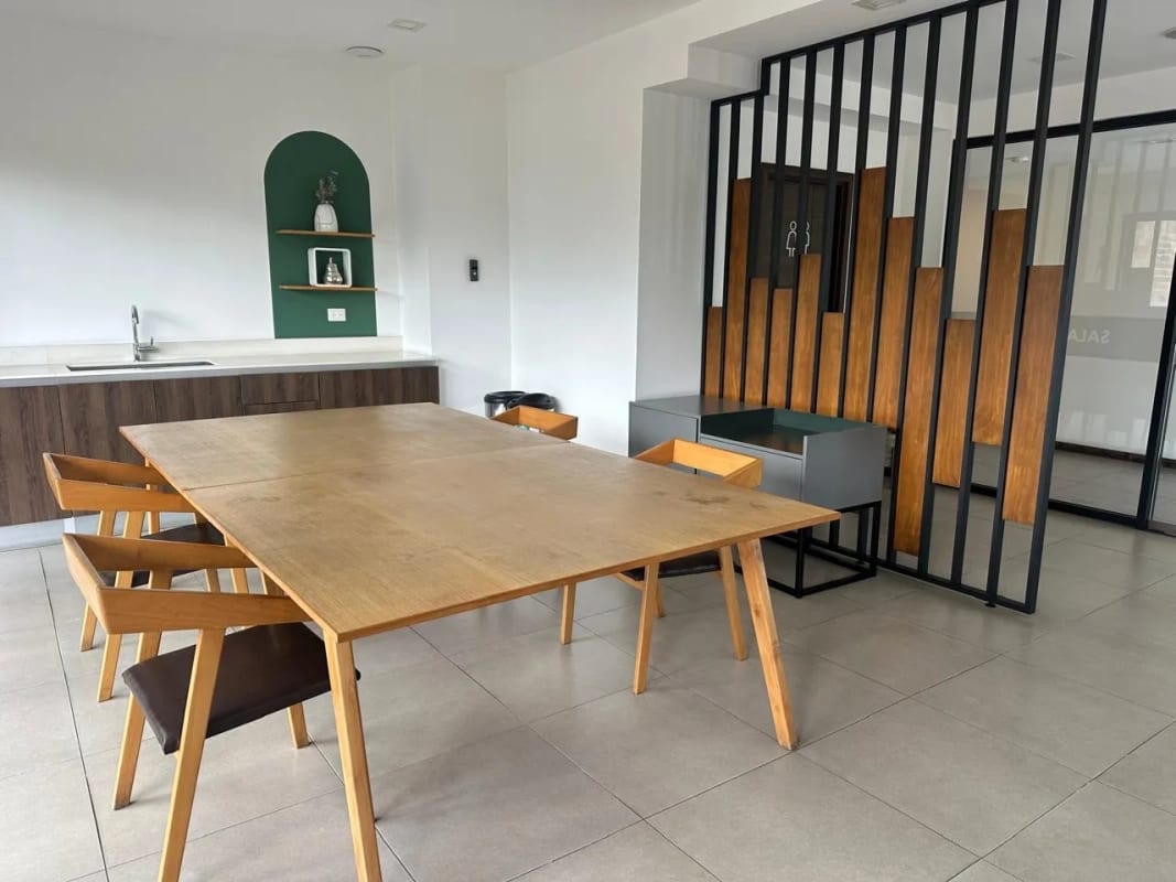 Apartamento Semi-Amueblado en Venta Zona 10 codigo.DA36120 — Apartamento en Venta en Zona 10, Guatemala, Ciudad — foto 12 de 17