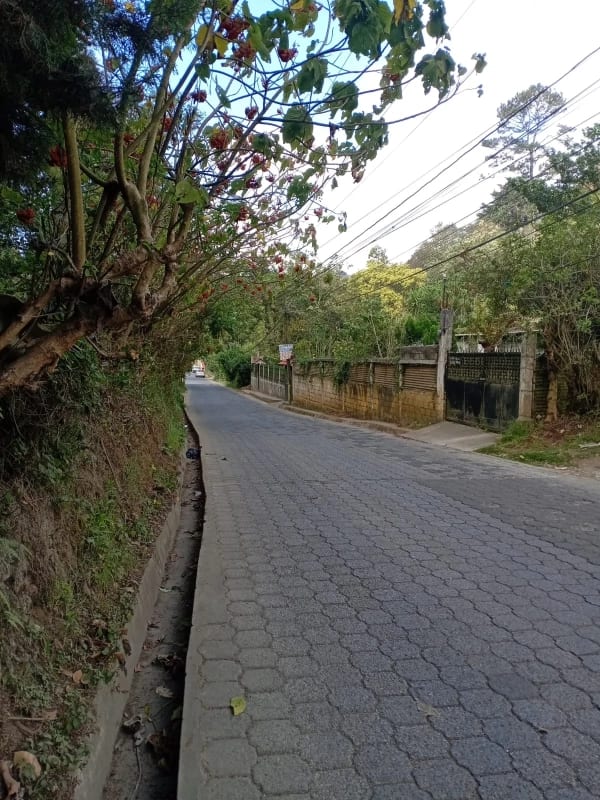 TERRENO en Venta (2) - El Manzanillo, Mixco zona 1 — Terreno en Venta en Zona 1 Mixco, Guatemala, Ciudad — foto 3 de 9