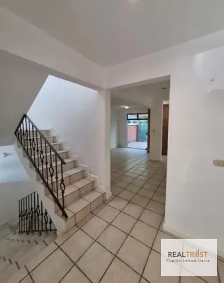 En Venta Townhouse KM 15 Carretera al Salvador, Frente a Condado Concepción — Casa en Venta en km 11-15, Carretera a El Salvador, Guatemala, Ciudad — miniatura 13 de 17