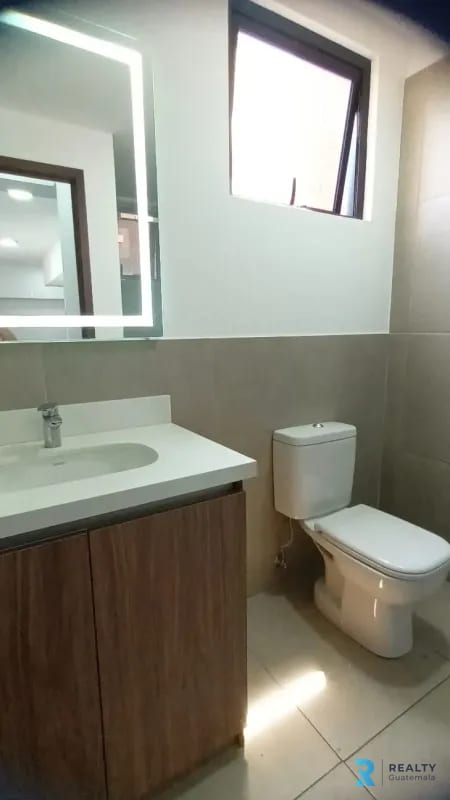 Rento Apartamento Zona 10, Moretti — Apartamento en Alquiler en Moretti, Zona 10, Guatemala, Ciudad — foto 6 de 10