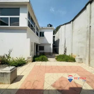 Zona 1, Casa en Venta o Renta Ideal para Comercial o Residencial — Casa en Venta en Zona 1, Guatemala, Ciudad — miniatura 3 de 10