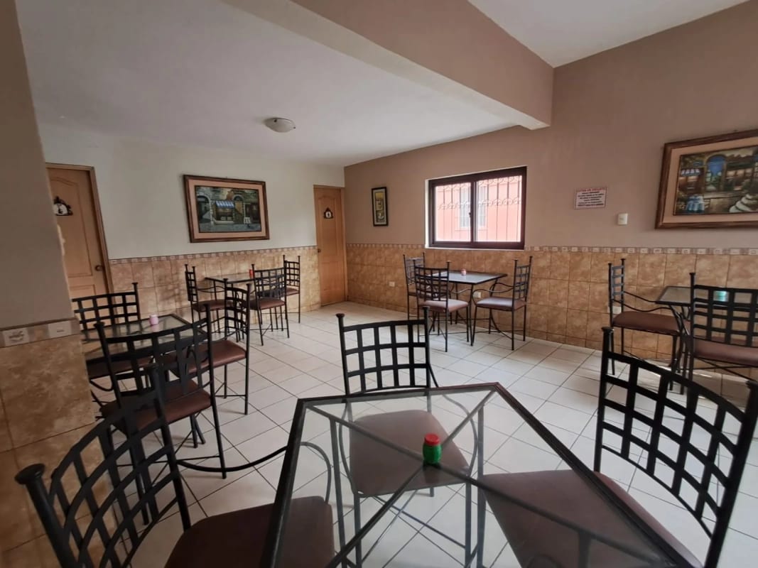 Venta de Casa para uso de Restaurante u Oficinas, Zona 1. — Casa en Venta en Zona 1, Guatemala, Ciudad — foto 10 de 16