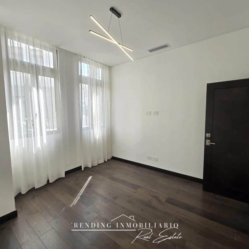 Apartamento en venta zona 16 edificio Nogales de Cayalá de 3 habitaciones + 2 parqueos — Apartamento en Venta en Zona 16, Guatemala, Ciudad — foto 4 de 9