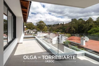 Casa en venta Oakland, zona 10 — Casa en Venta en Zona 10, Guatemala, Ciudad — miniatura 1 de 13