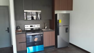 Apartamento Renta –atarah Zona 10* ✨ — Apartamento en Alquiler en Atarah, Zona 10, Guatemala, Ciudad — miniatura 9 de 13