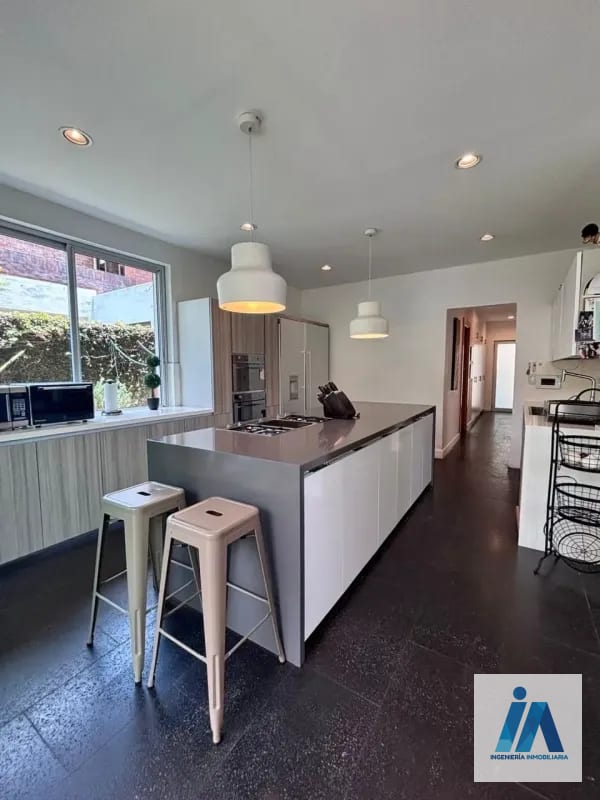 CASA MODERNA EN VENTA📍Condominio Las Luces, Km 13.5, Carretera a El Salvador — Casa en Venta en Carretera a El Salvador, Guatemala, Ciudad — foto 12 de 17