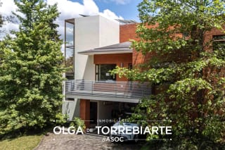 Casa en El Encanto de San Isidro, Zona 16 — Casa en Venta en Zona 16, Guatemala, Ciudad — miniatura 1 de 16
