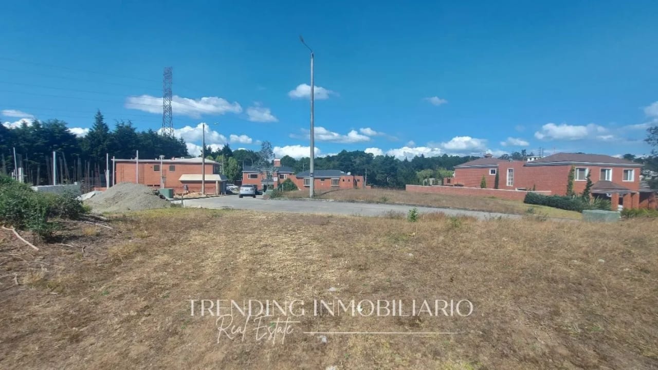 Terreno en venta Carretera a El Salvador km 16.5 condominio Buena Fuente con 1,361 v² de extensión — Terreno en Venta en Santa Catarina Pinula, Guatemala, Ciudad — foto 3 de 8