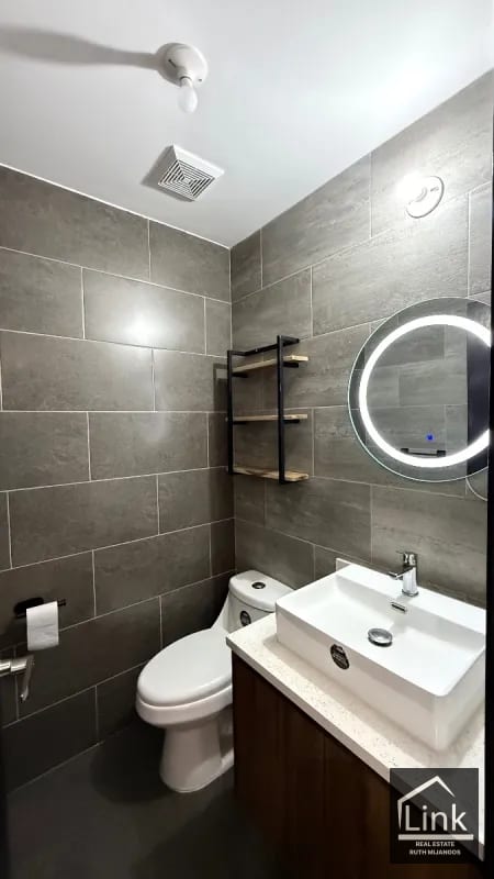 Venta de Apartamento VH1 Edificio Praga — Apartamento en Venta en Edificio Praga, Zona 15, Guatemala, Ciudad — foto 7 de 13