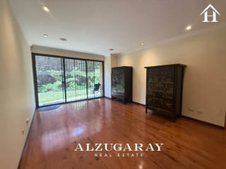 Apto. Amplio con Jardin 3 Hab/ Edificio Zona 14 — Apartamento en Venta en Zona 14, Guatemala, Ciudad — miniatura 1 de 11