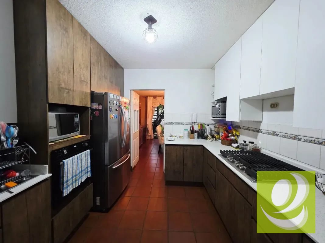 Vendo Casa en San Cristobal Sector B4 — Casa en Venta en Zona 8 Mixco, Guatemala, Ciudad — foto 10 de 13