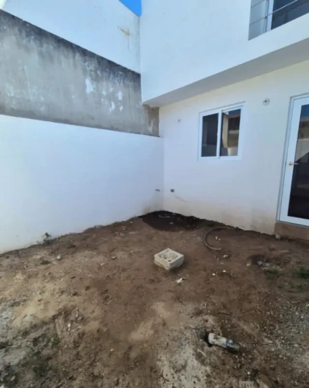 Casa en Venta en Zona 16 para Estrenar — Casa en Venta en Hacienda Real, Zona 16, Guatemala, Ciudad — foto 9 de 11