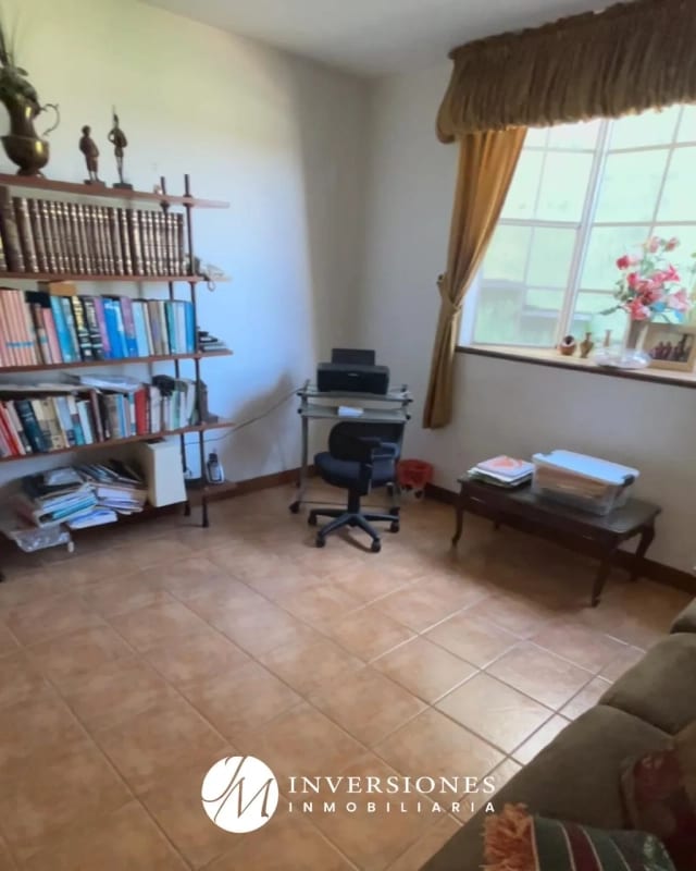Casa en venta en residencial en zona 16 — Casa en Venta en Zona 16, Guatemala, Ciudad — foto 9 de 15