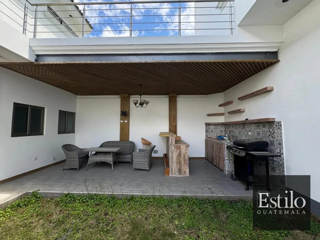 Casa con Jardin en Venta, Terravista. — Casa en Venta en Terravista, Carretera a El Salvador, Guatemala, Ciudad — foto 8 de 12