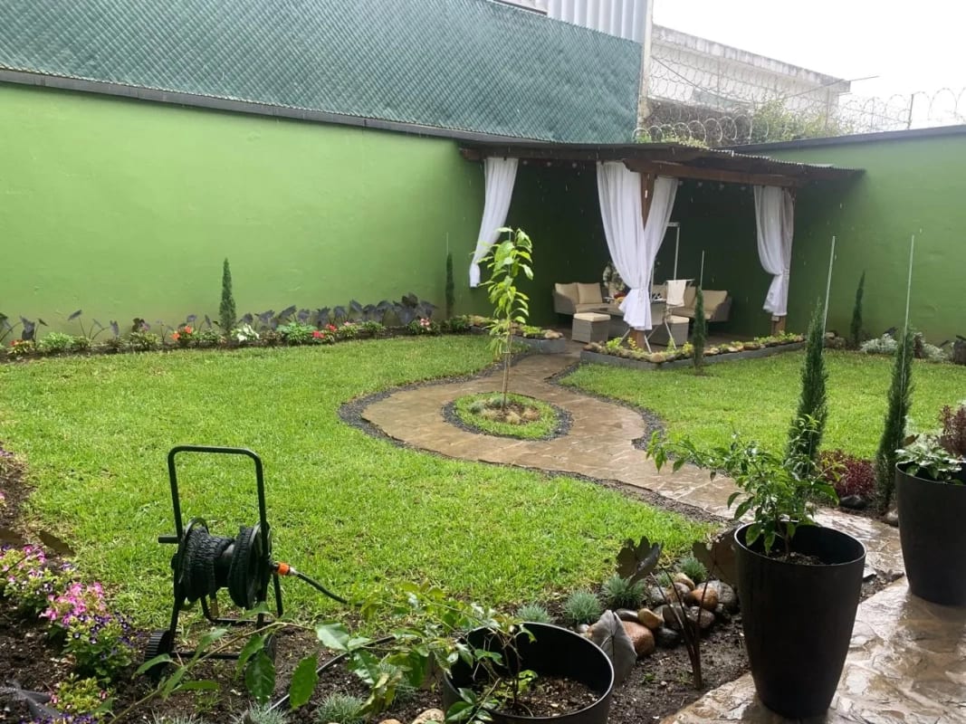 Casa en venta dentro de garita en CES, km 20, antes de Pricesmart!! — Casa en Venta en Carretera a El Salvador, Guatemala, Ciudad — foto 5 de 13