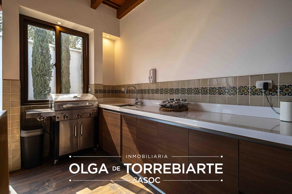 Casa en Condominio El Obispo, Antigua Guatemala — Casa en Venta en Antigua, Sacatepéquez — foto 9 de 17