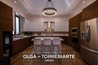Casa en Condominio El Obispo, Antigua Guatemala — Casa en Venta en Antigua, Sacatepéquez — miniatura 8 de 17