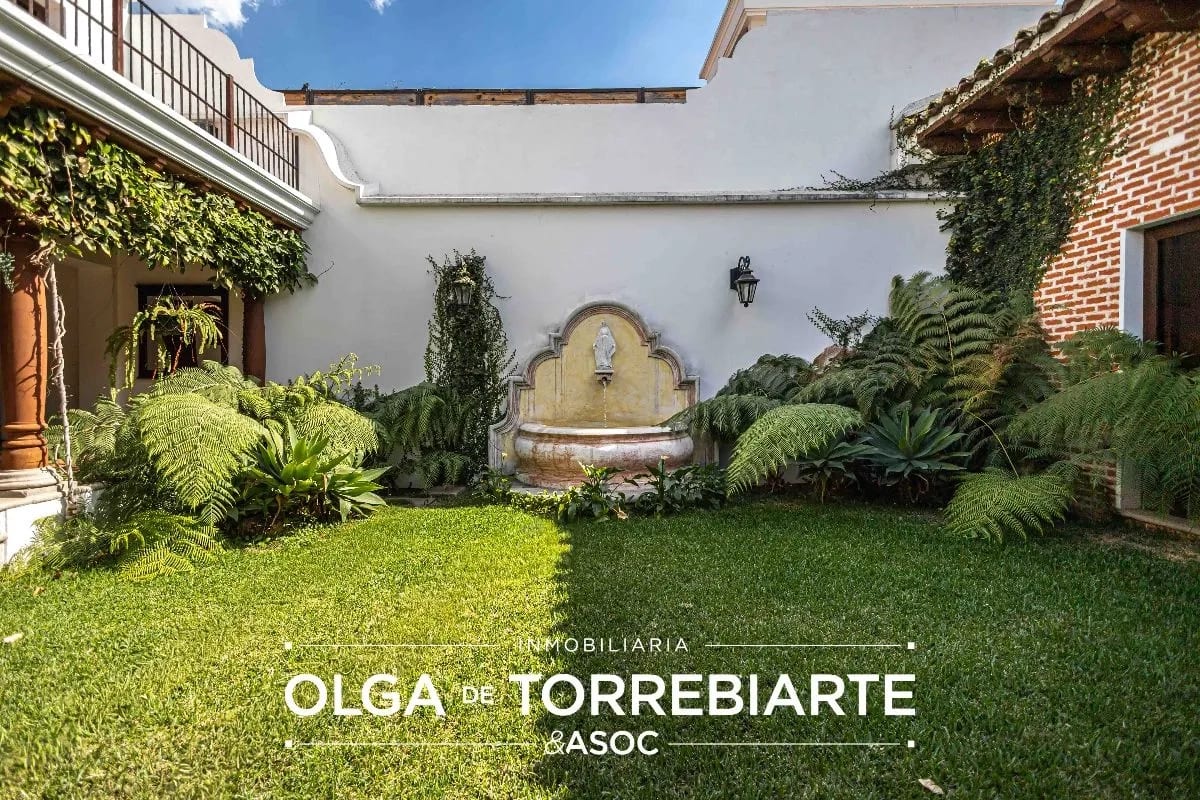 Casa en Condominio El Obispo, Antigua Guatemala — Casa en Venta en Antigua, Sacatepéquez — foto 3 de 17