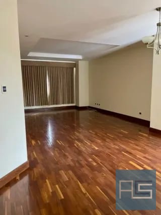 En RENTA - Amplio Apartamento ubicado en sector exclusivo de Oakland Zona 10 — Apartamento en Alquiler en Oakland I, Zona 10, Guatemala, Ciudad — miniatura 14 de 17