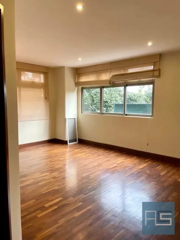 En RENTA - Amplio Apartamento ubicado en sector exclusivo de Oakland Zona 10 — Apartamento en Alquiler en Oakland I, Zona 10, Guatemala, Ciudad — foto 7 de 17