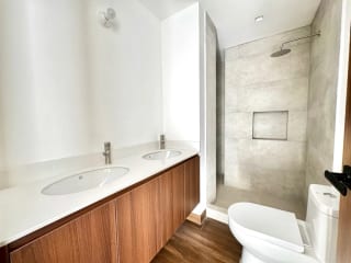 Apartamento con la comodidad de una casa en venta en zona 15 — Apartamento en Venta en Zona 15, Guatemala, Ciudad — miniatura 11 de 17