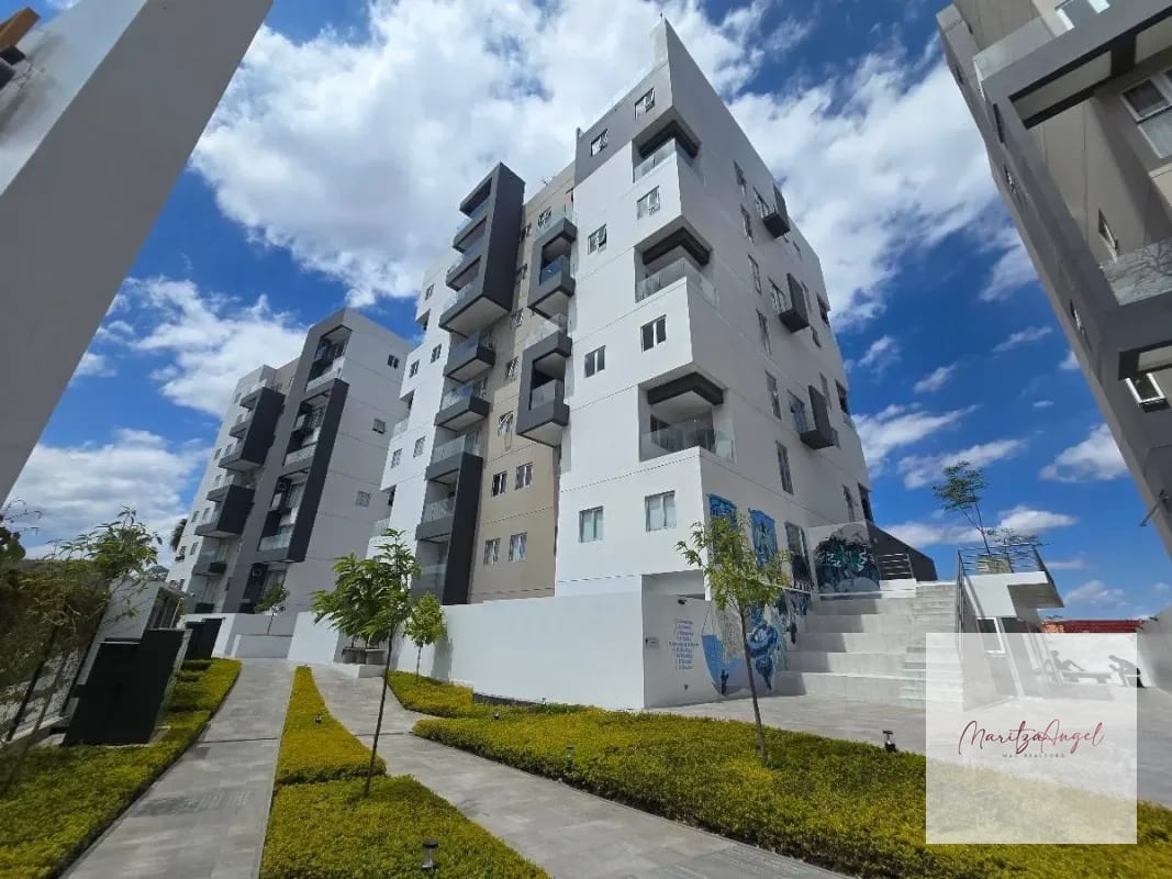 Alquiler de Apartamento Nuvó Condado el Naranjo — Apartamento en Alquiler en Condado Naranjo, Zona 4 Mixco, Guatemala, Ciudad — foto 1 de 17