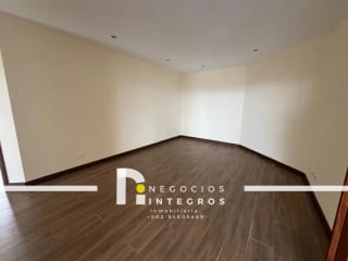 Vendo Apartamento Remodelado, Impuestos Incluidos, Milenia Oakland Z.10 — Apartamento en Venta en Milenia, Zona 10, Guatemala, Ciudad — miniatura 13 de 16
