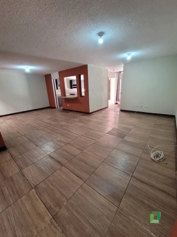 Casa en Venta Pinabetes Carretera al Salvador — Casa en Venta en Carretera a El Salvador, Guatemala, Ciudad — foto 10 de 17