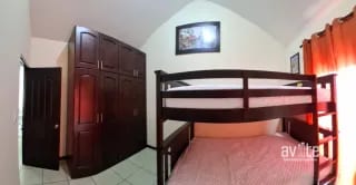 Condado Naranjo, casa totalmente equipada, dentro de Alameda Norte Q13,500 — Casa en Alquiler en Condado Naranjo, Zona 4 Mixco, Guatemala, Ciudad — miniatura 9 de 11
