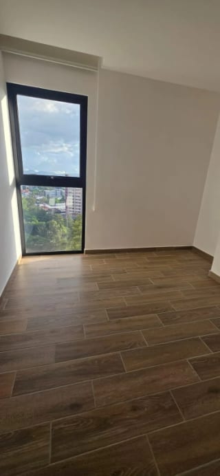 Apartamento en venta zona 14 — Apartamento en Venta en Zona 14, Guatemala, Ciudad — miniatura 2 de 7