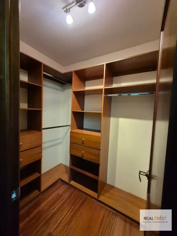 En renta Apartamento Amueblado ó sin muebles, zona 10 — Apartamento en Alquiler en Zona 10, Guatemala, Ciudad — foto 9 de 12