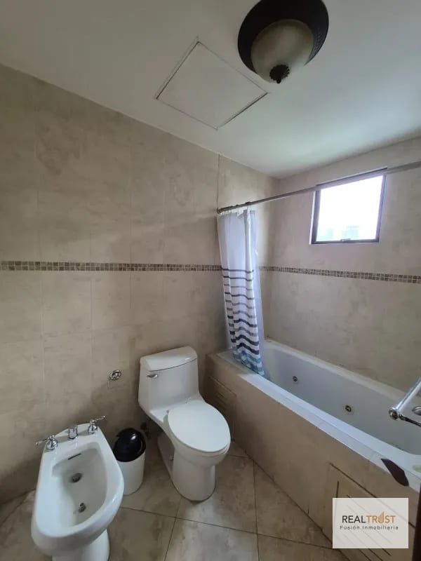 En renta Apartamento Amueblado ó sin muebles, zona 10 — Apartamento en Alquiler en Zona 10, Guatemala, Ciudad — foto 8 de 12