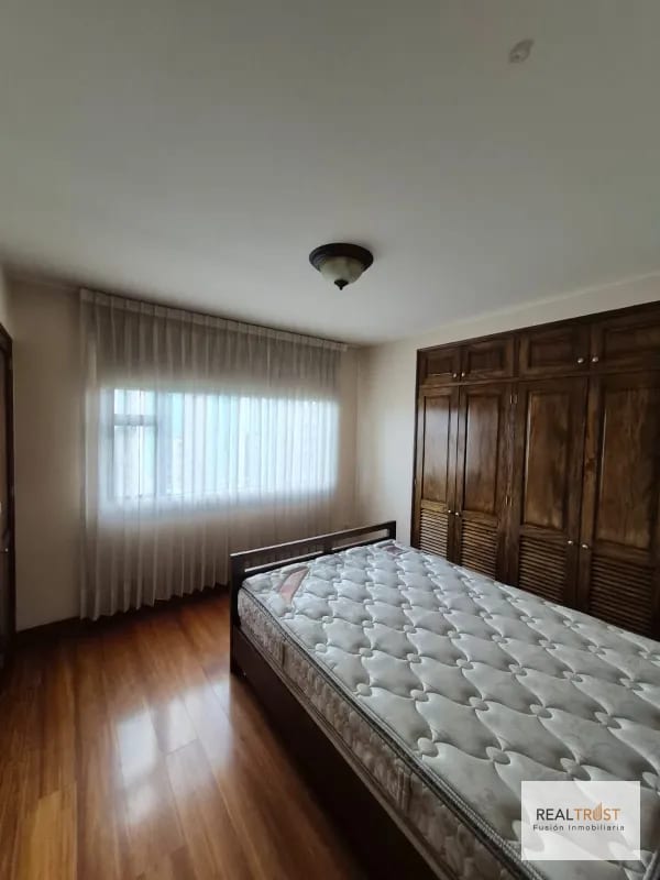 En renta Apartamento Amueblado ó sin muebles, zona 10 — Apartamento en Alquiler en Zona 10, Guatemala, Ciudad — foto 2 de 12