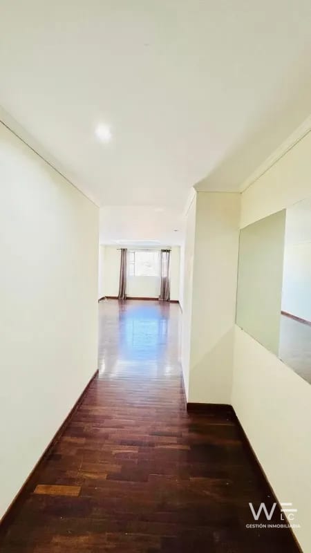 Alquilo Apartamento Zona 10 — Apartamento en Alquiler en Real de la Villa, Zona 10, Guatemala, Ciudad — foto 12 de 13