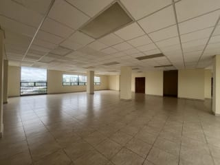 Condesa II / Oficina en Renta en 13 — Oficina en Alquiler en Zona 13, Guatemala, Ciudad — miniatura 4 de 6