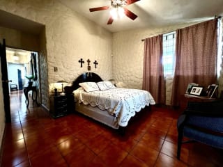 Venta amplia casa estilo Mediterráneo en San Cristóbal, Zona 8 Mixco — Casa en Venta en Zona 8 Mixco, Guatemala, Ciudad — miniatura 10 de 15