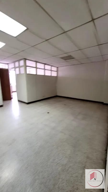 Alquiler de Oficina de 56 M2 en Zona 1 Edificio Ejecutivo — Oficina en Alquiler en Zona 1, Guatemala, Ciudad — foto 1 de 13