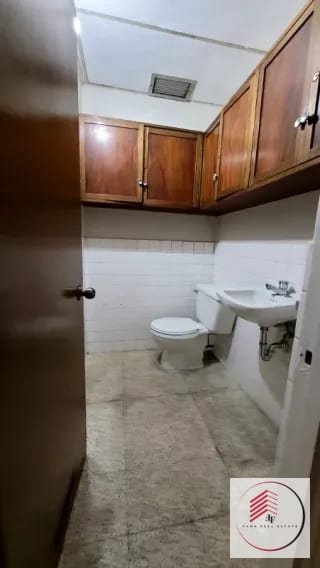 Alquiler de Oficina de 56 M2 en Zona 1 Edificio Ejecutivo — Oficina en Alquiler en Zona 1, Guatemala, Ciudad — miniatura 3 de 13