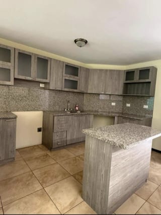 Casa en Venta Condominio Santa Fe a un Costado de la Academia Europea San Cristobal — Casa en Venta en Zona 8 Mixco, Guatemala, Ciudad — miniatura 7 de 10