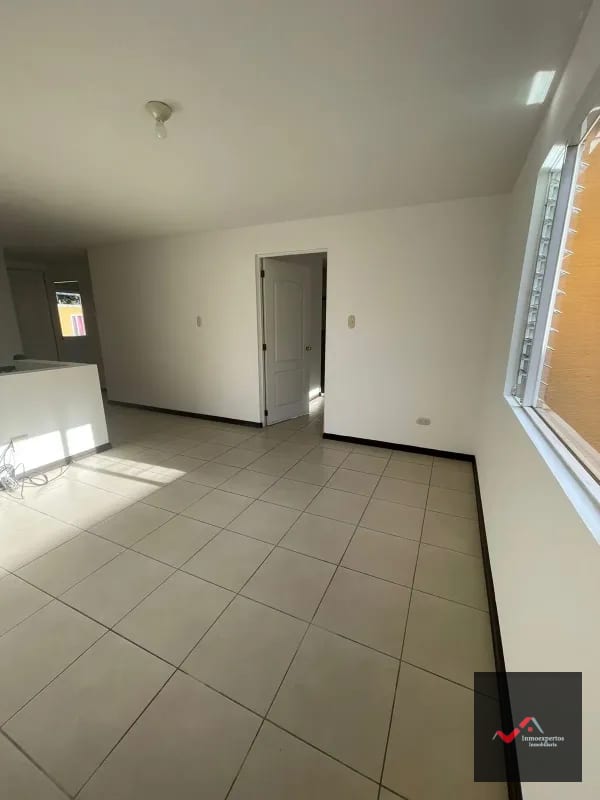 Casa en Venta San Cristobal, Zona 8 de Mixco — Casa en Venta en Zona 8 Mixco, Guatemala, Ciudad — foto 13 de 17