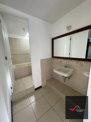 Casa en Venta San Cristobal, Zona 8 de Mixco — Casa en Venta en Zona 8 Mixco, Guatemala, Ciudad — miniatura 10 de 17
