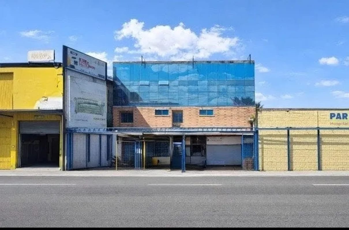EDFICIO en Venta _ Calzada San Juan zona 7 — Edificio en Venta en Zona 7, Guatemala, Ciudad — foto 1 de 17